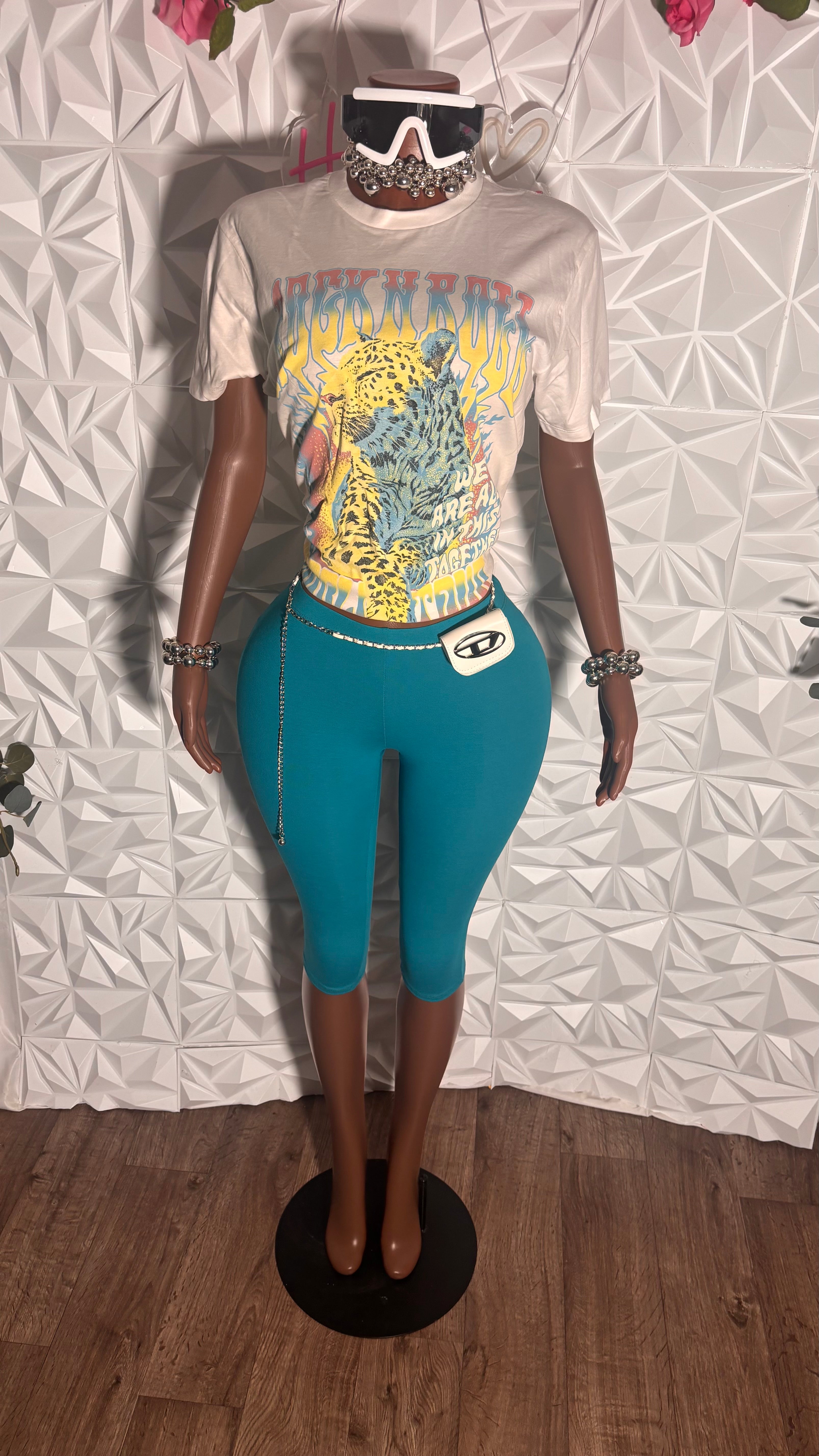 Capris (teal)