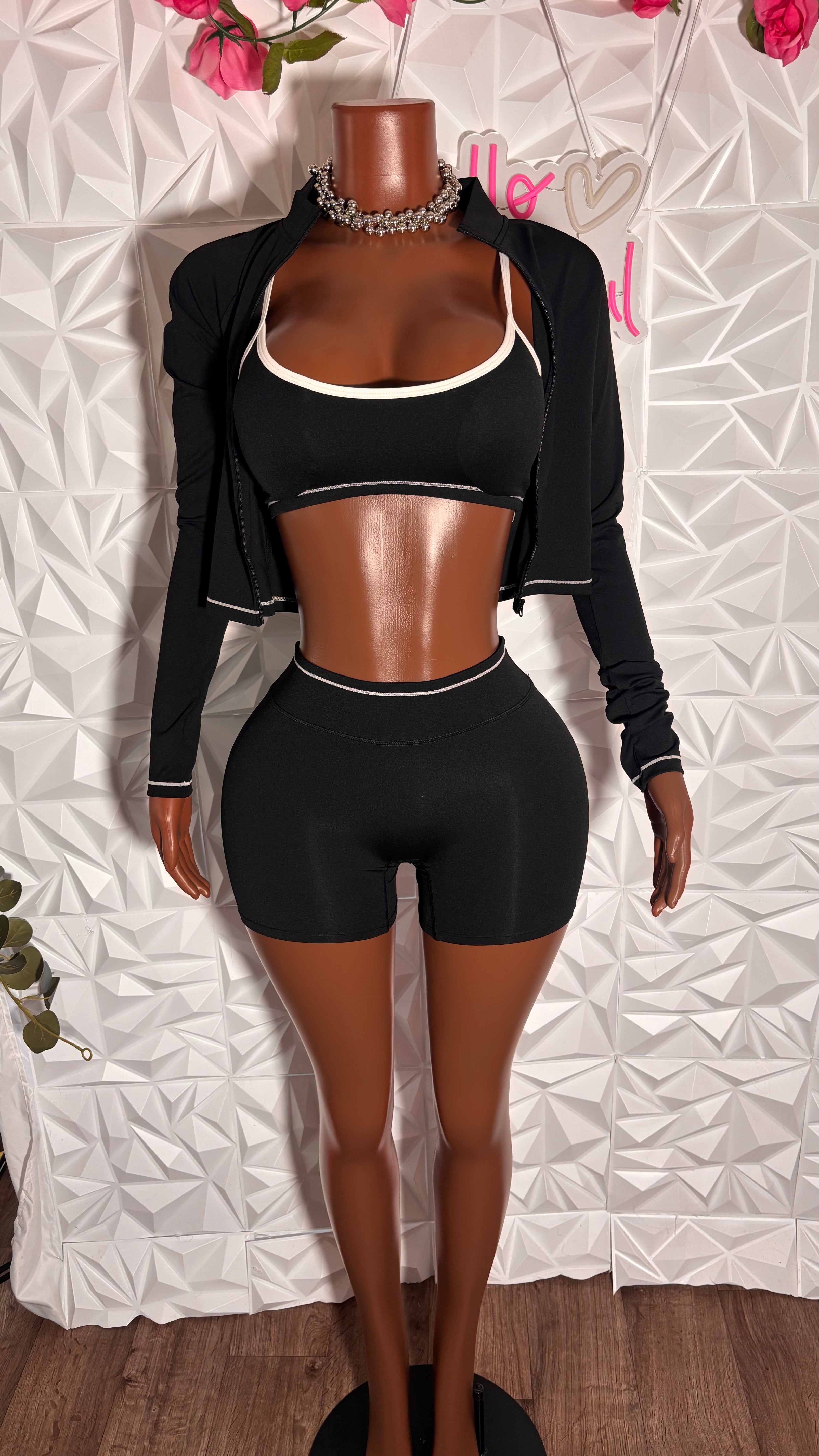 Pretty girl active short set (Black)