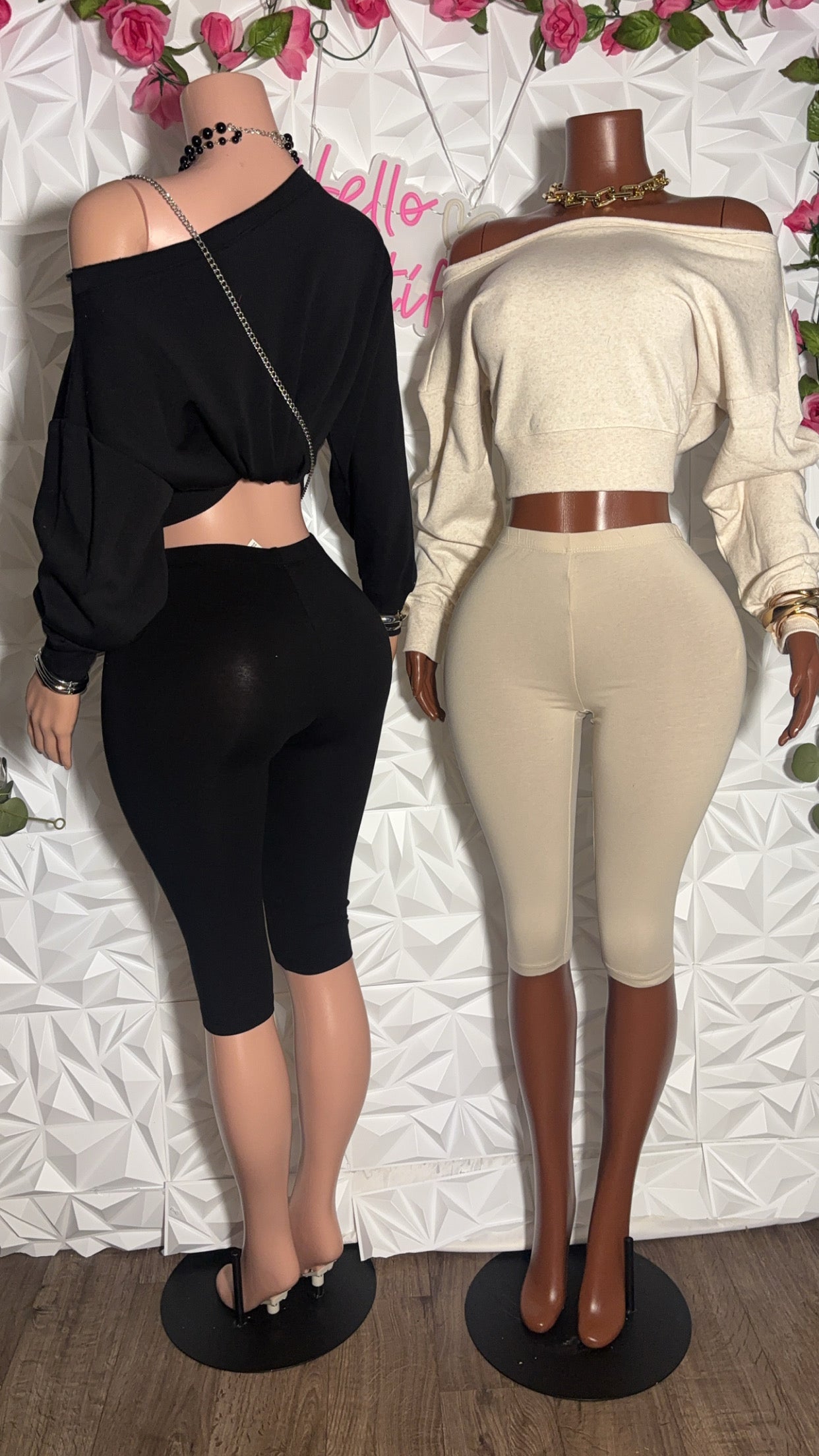 Off shoulder capri set (Black)