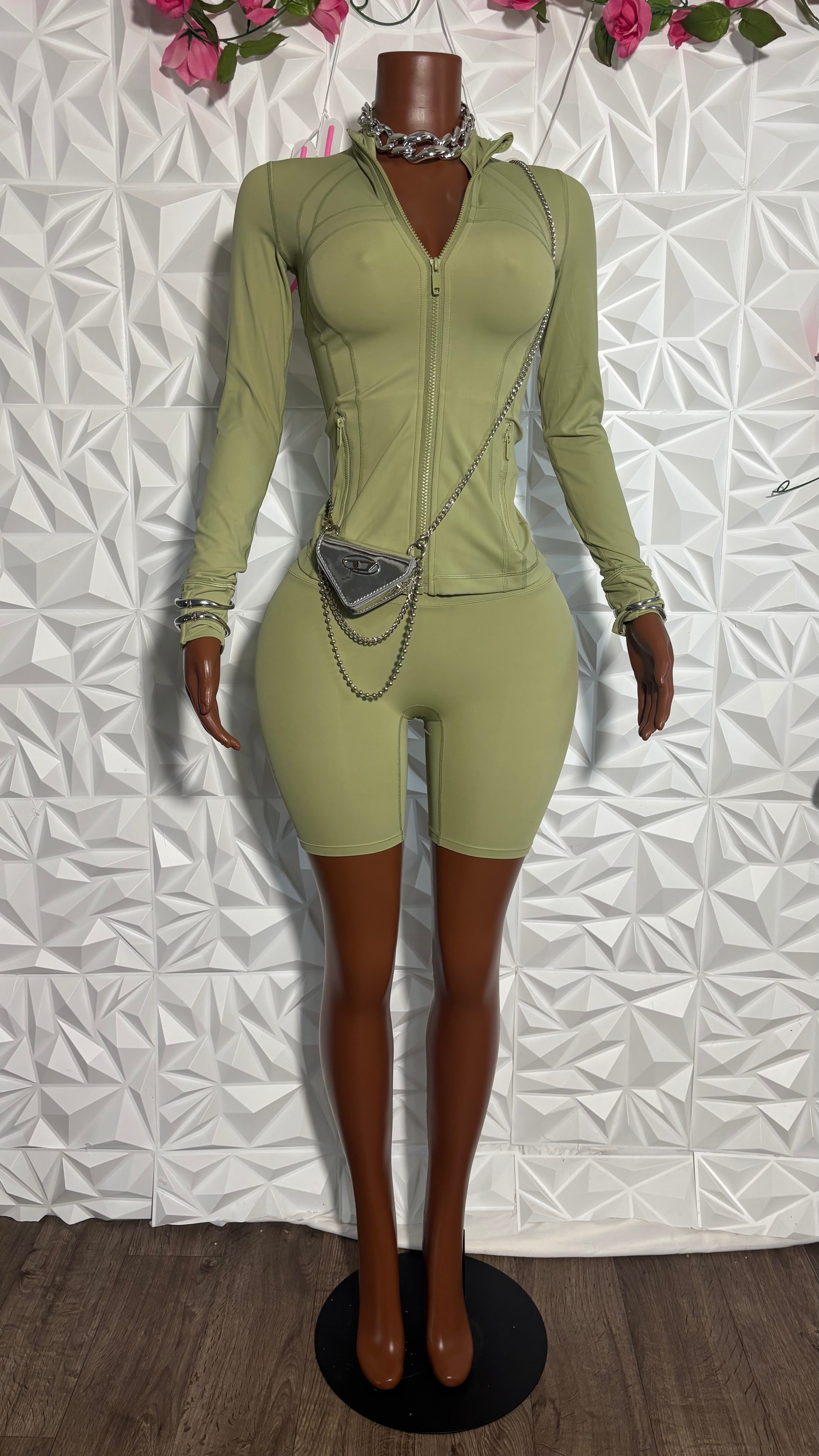 Lu dupe shorts set (Lime)