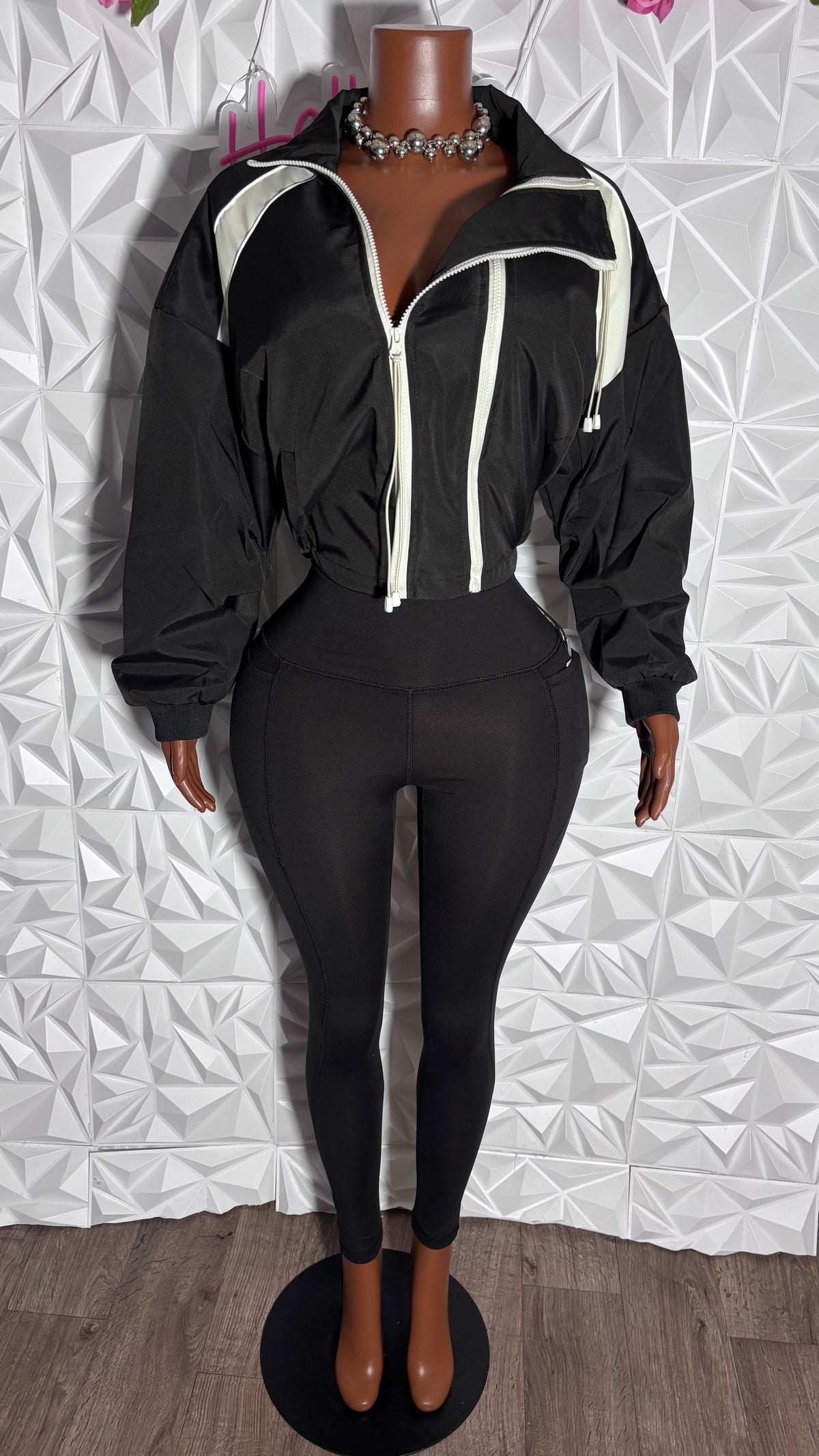 Windbreaker jacket (Black)