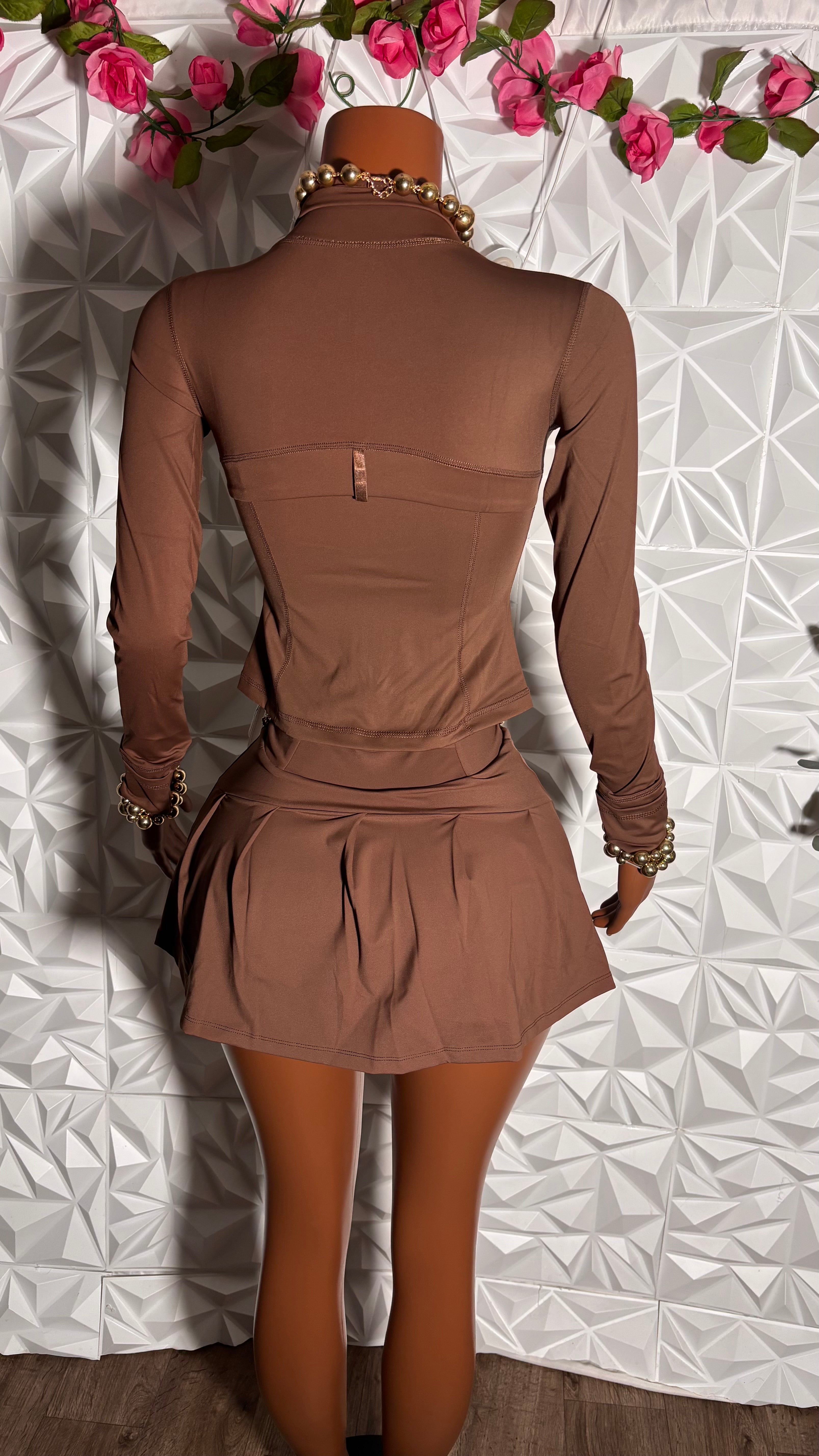 Lu dupe skort set (Brown)