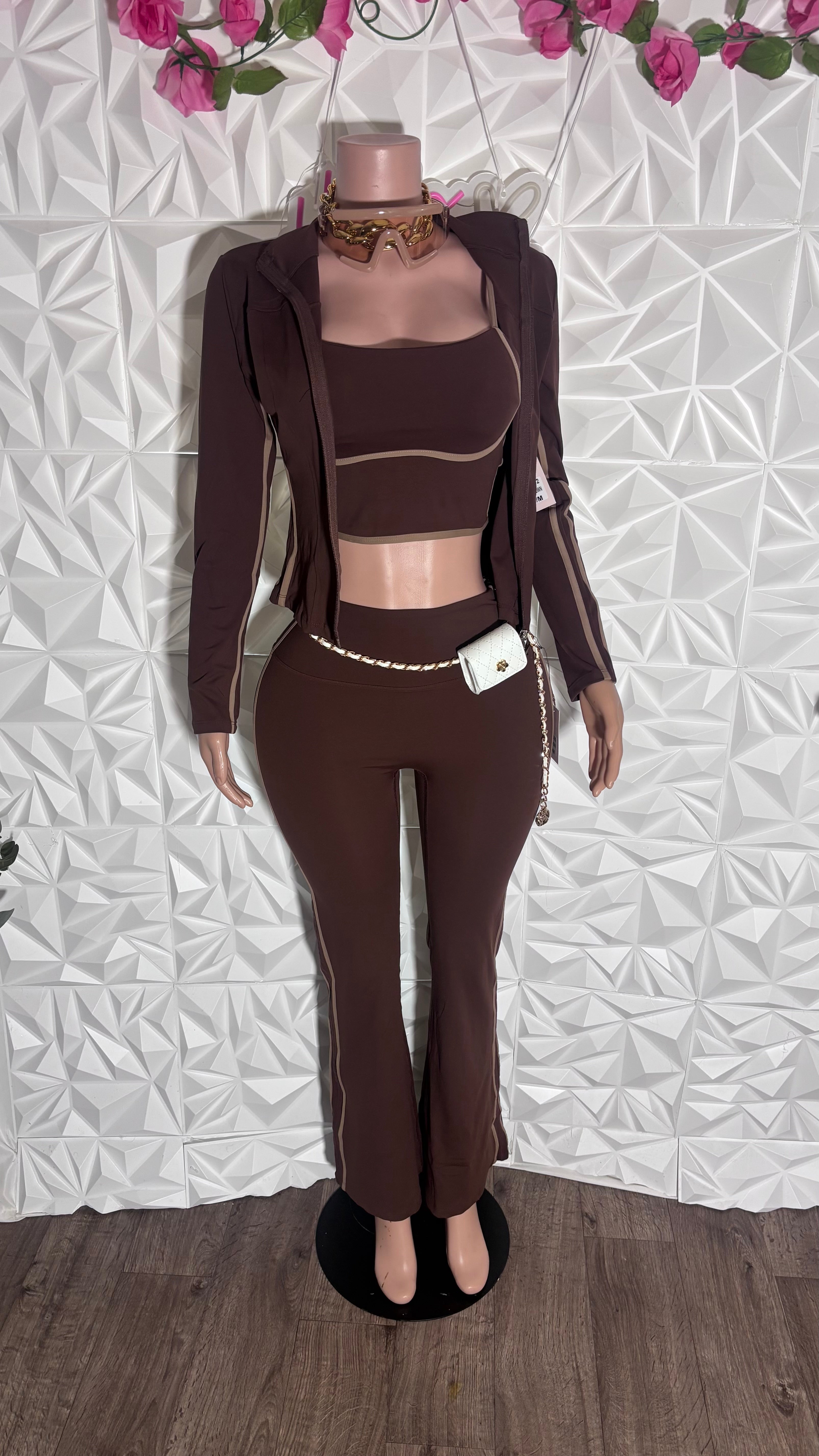 First class 3 piece set (Brown)